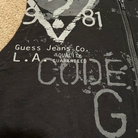 MINT CONDITION GUESS SLEEVELESS HOODIE VEST BLACK SIZE XL PERFECT CONDITION RARE - Picture 4 of 13
